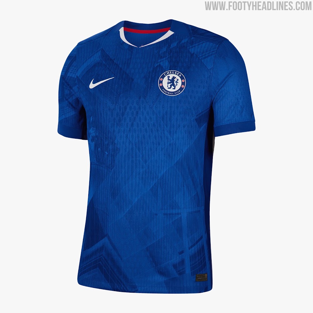 Домашняя футболка Chelsea 2025/26, общий вид спереди