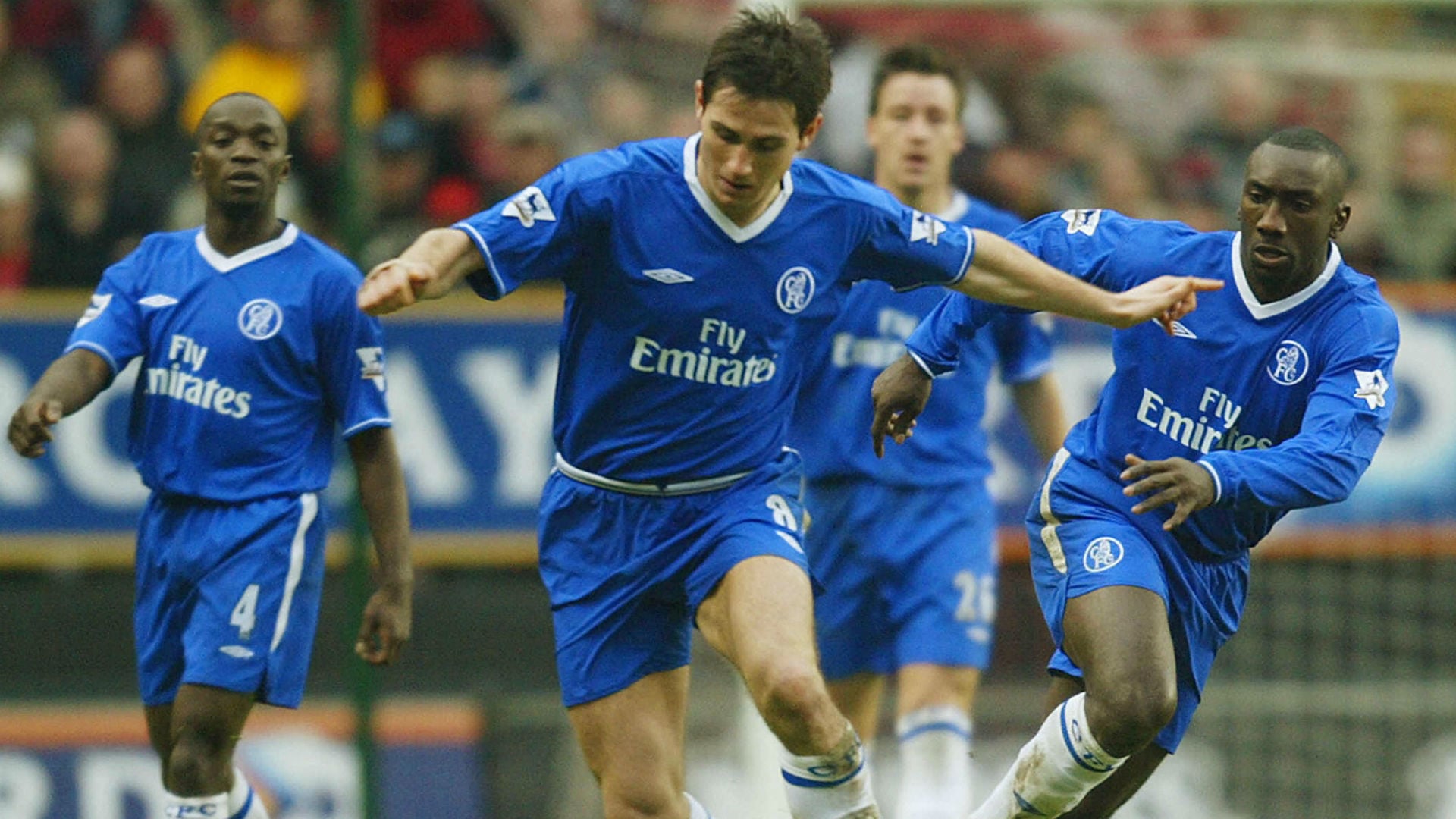 Chelsea в домашнем комплекте 2003–2005.